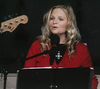 PraiseBandShawna2